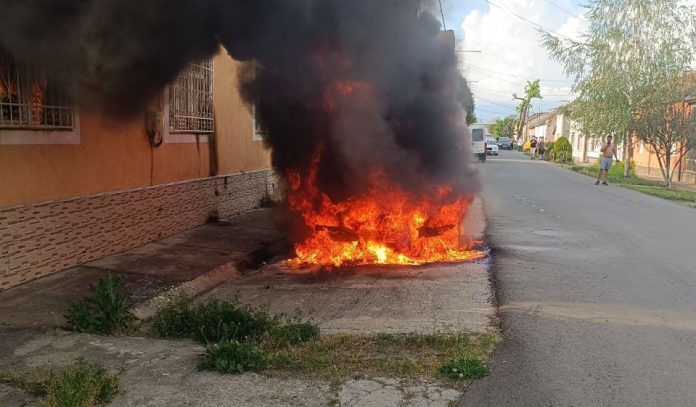 incendiu-auto2
