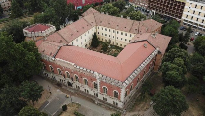 castelul huniade