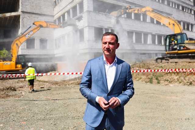 simonis demolare