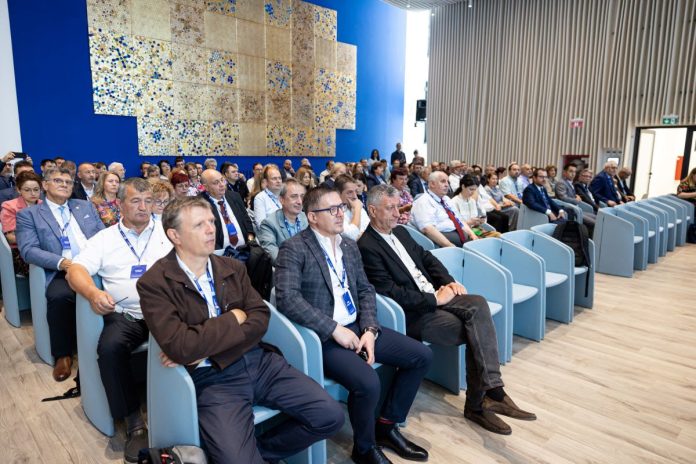 inst.cercetare.uvt
