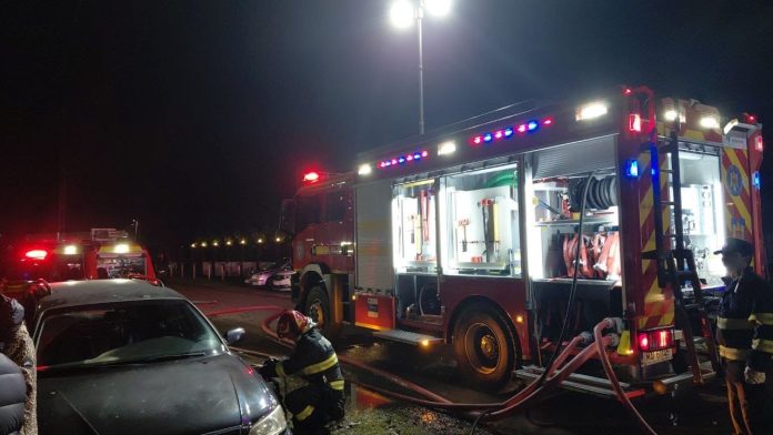 incendiu.remetea.pompieri2
