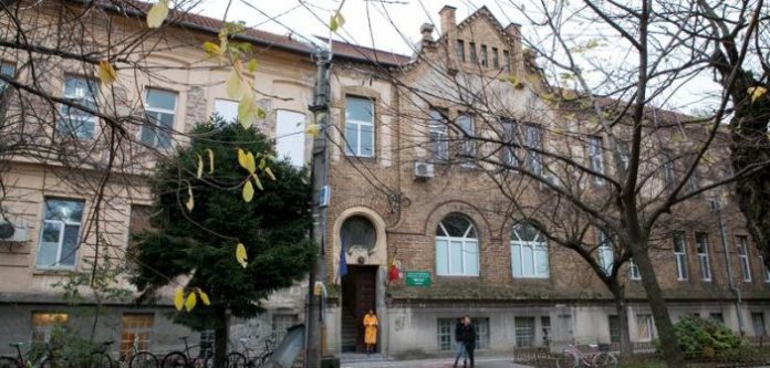Maternitatea-Bega.cladire.veche