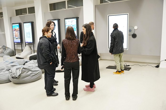 expozitie.mecanica.new.tab