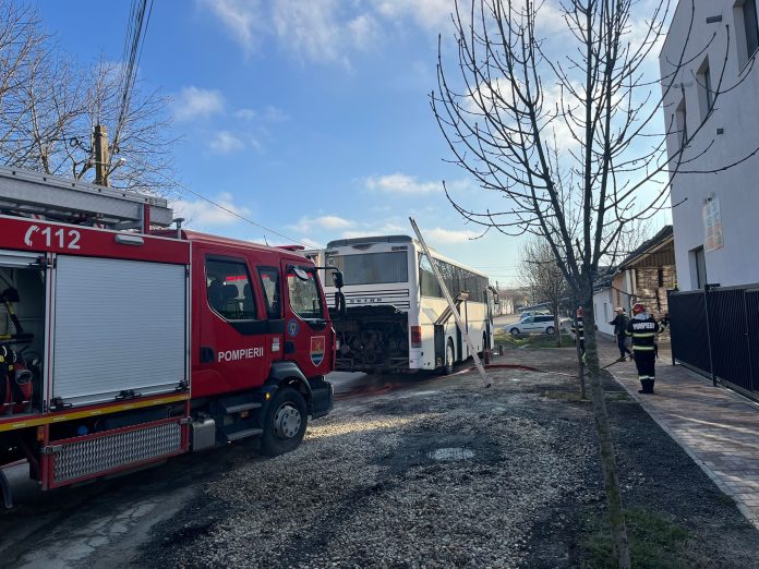 pompieri.autobuz.pompieri