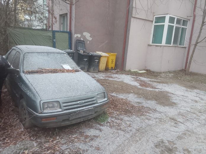 masina.abandonata