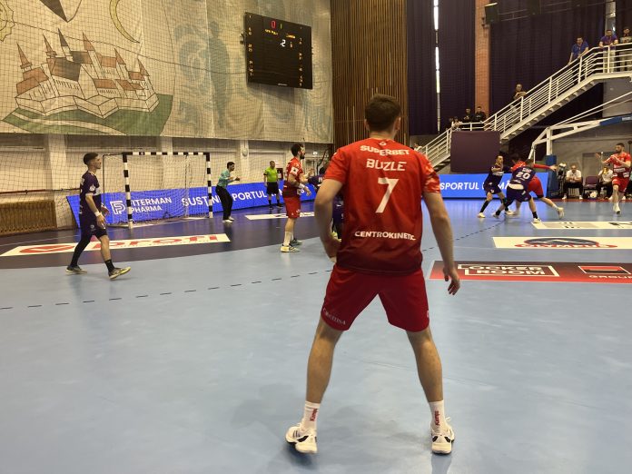 scm.poli.dinamo.f4